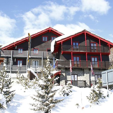 Hotel Biancaneve Sestriere Exterior foto