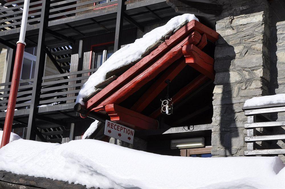 Hotel Biancaneve Sestriere Exterior foto